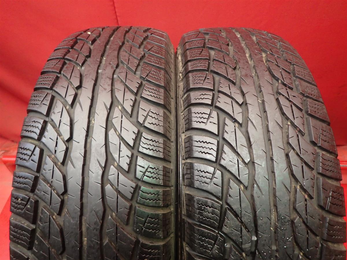 ダンロップ グラントレック ST1 DUNLOP GRANDTREK ST1 205/70R15 95S CR-V キャミ キャラバンコーチ グランドハイエース グランビア グランプリ コンチネンタル ジムニー シエラ ジムニー ワイド ツーリングハイエース テリオス デュカト デリカ スペースギア ハイエース パ