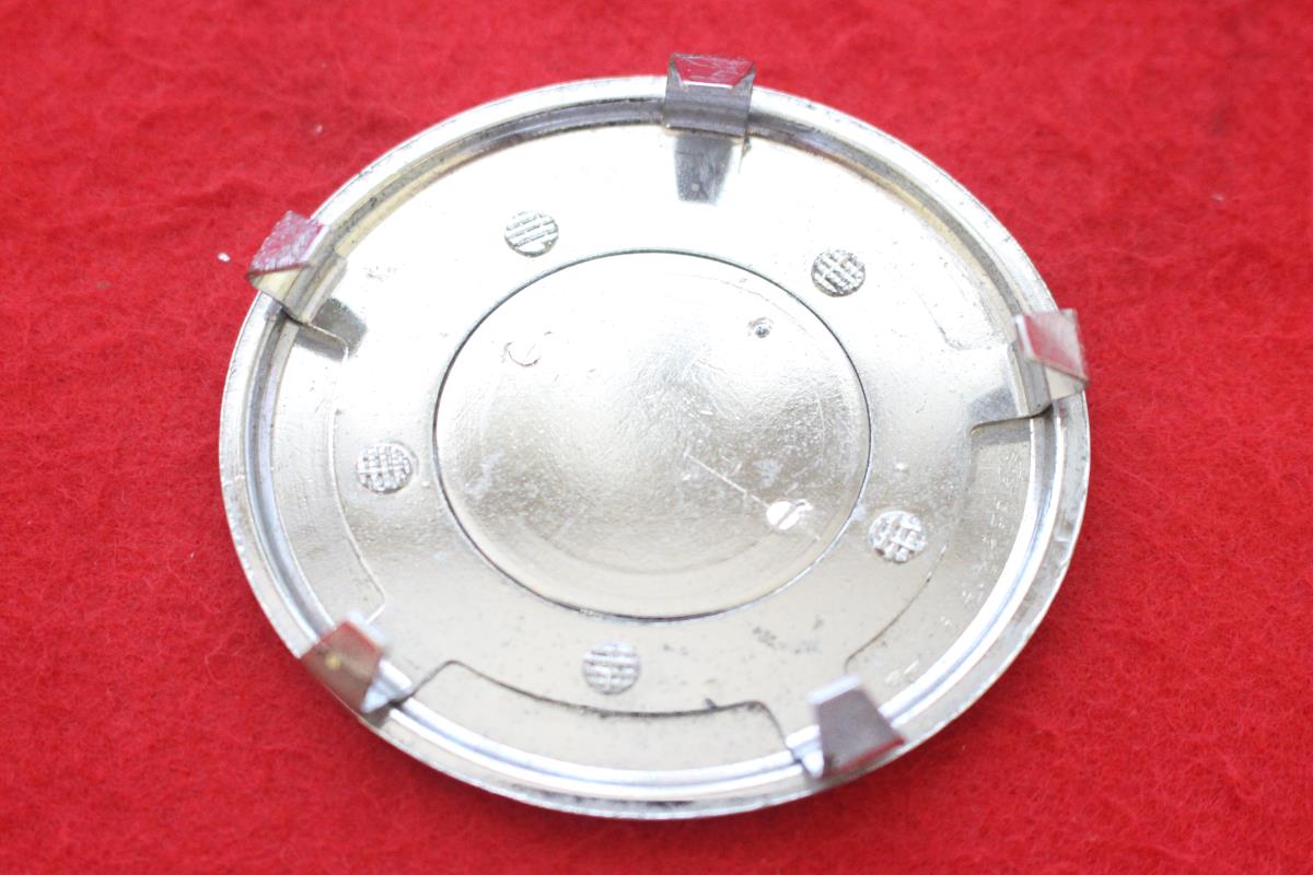 1枚 メーカー不明 社外 中古 ホイール センタープレート センターカバー エンブレム オーナメント cap