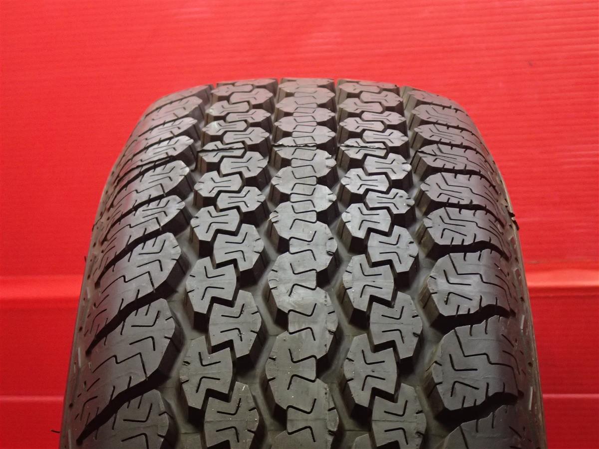 ミシュラン XA4 MICHELIN XA4 215/70R15 アンフィニ MPV グランツ エクストレイル キャラバンコーチ グランドハイエース グランビア サンタフェ サンダーバード タウンカー ツーリングハイエース デイムラー ハイエース ハイエースバン ファーゴ フリーダ ホーミーコーチ