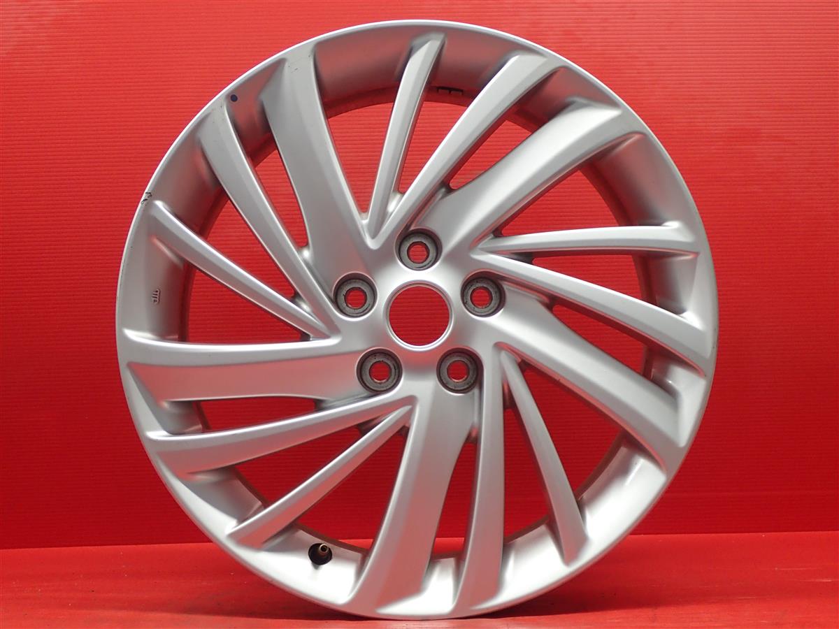 デュアリス (J10)純正 18インチ 6.5Jx18 +40 5/114.3 シルバー(銀色)系