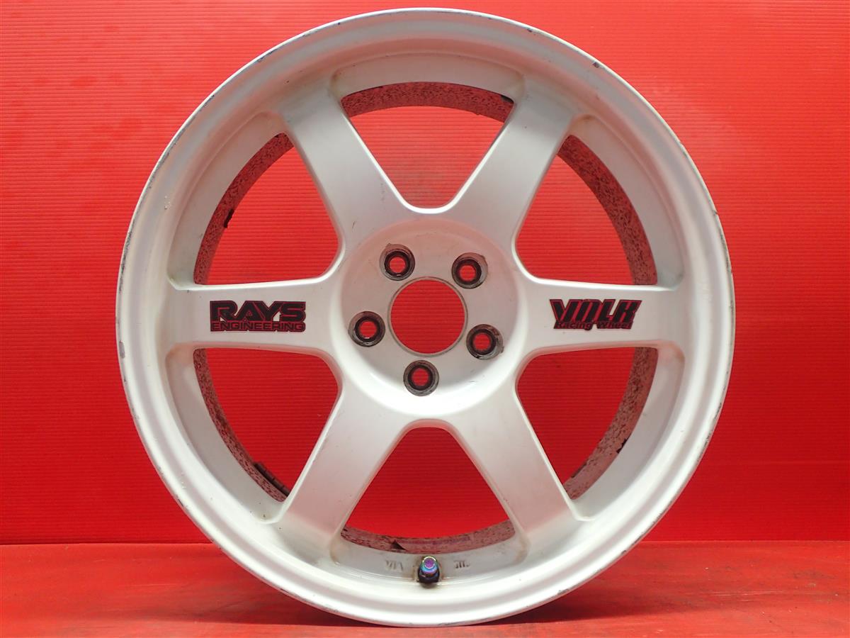 VOLK RACING(ボルクレーシング) TE37 8Jx17 +44 5/100 ホワイト(白色)系