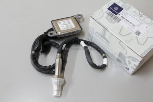 R231 SL350・W218 CLS350 NOXセンサーベンツ純正品 窒素酸化物センサー 品番:A0009053703