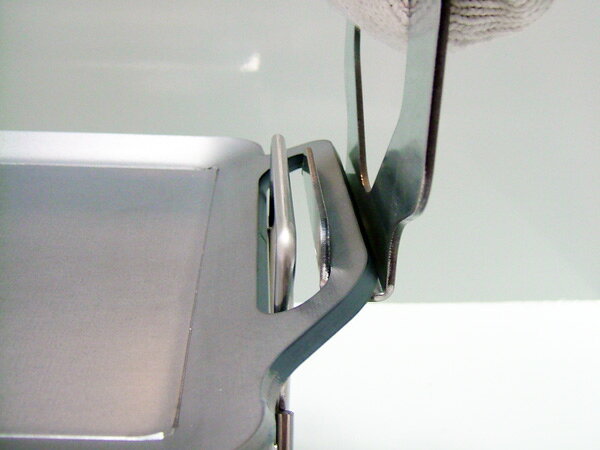 プロ仕様!極厚バーベキュー鉄板!BBQ・アウトドアの必須アイテム。 ユニフレーム ユニセラTG-III専用グリルプレート 板厚6.0mm通販格安セール情報 楽天 通販