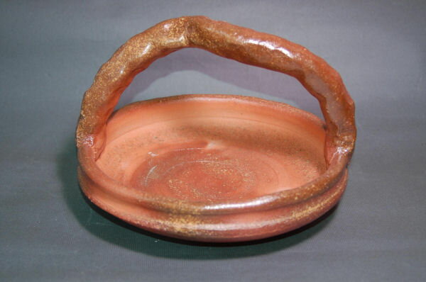 焼締　手つき菓子器 　文部大臣奨励賞受賞作家 荒川明作　 こだわりのギフト 還暦祝い などの贈り物に最適 無料ラッピング　 ysa-20