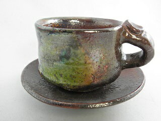 虹彩楽焼 コーヒーカップ　 文部大臣奨励賞受賞作家 荒川明作 　化粧箱付き　 こだわりのギフト 還暦祝い などの贈り物に最適 無料ラッピング　jko-10