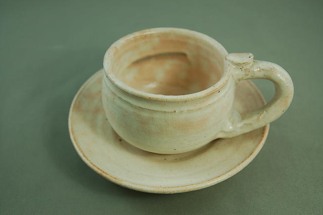 御本手 コーヒーカップ＆ソーサー 文部大臣奨励賞受賞作家 荒川明作 　　化粧箱付き こだわりのギフト 還暦祝い などの贈り物に最適 無料ラッピング　 bko-3