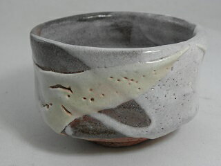 鼠志野 抹茶茶碗 　文部大臣奨励賞受賞作家 荒川明作　木箱付き こだわりのギフト 還暦祝い などの贈り..