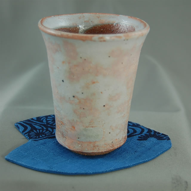 御本手ビアカップ 　文部大臣奨励賞受賞作家 荒川明作 　 こだわりのギフト 還暦祝い などの贈り物に最適 無料ラッピング　　bbi-1