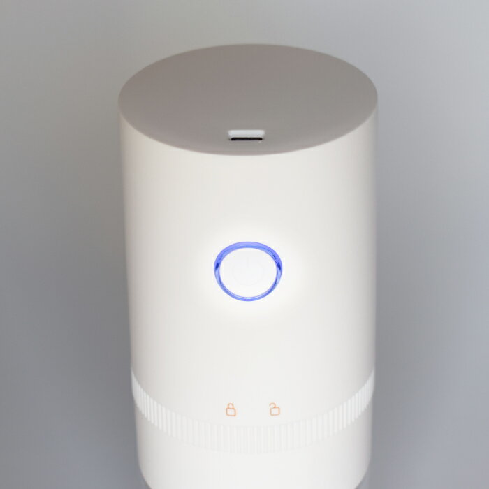 コードレス 電動 コーヒーグラインダー 電動コーヒーミル USB充電式 粗さ調節 省ス...