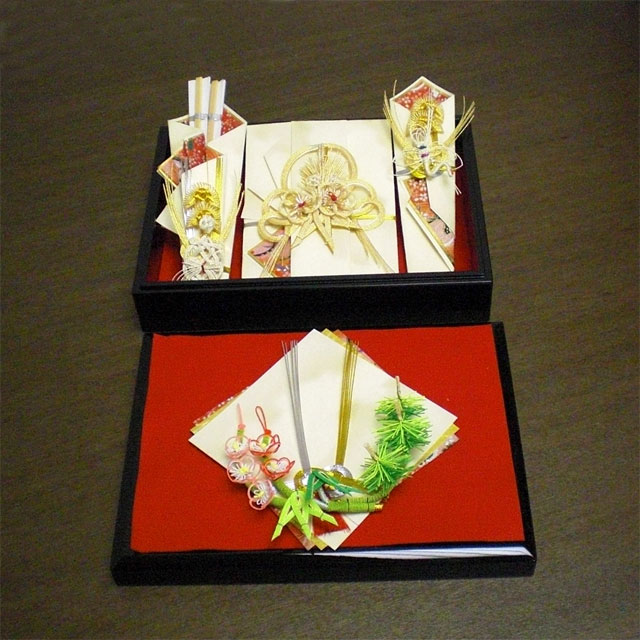 結納BOXセット　鉄仙　（指輪飾り付）