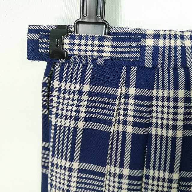 スクールスカート 冬物 w60-丈53 チェック 埼玉山村学園高校 プリーツ 学生服 制服 女子 中古 HK4311