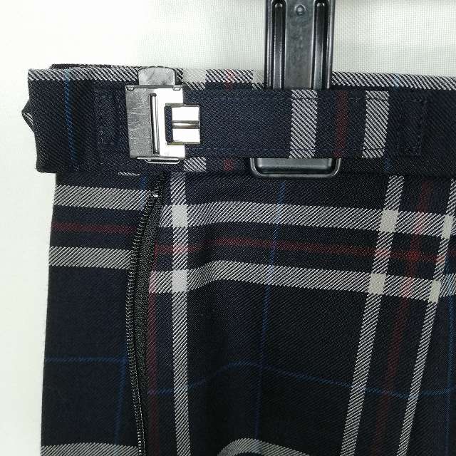 スクールスカート 冬物 w69-丈58 チェック 東京秋留台高校 プリーツ 学生服 制服 女子 中古 HK5727