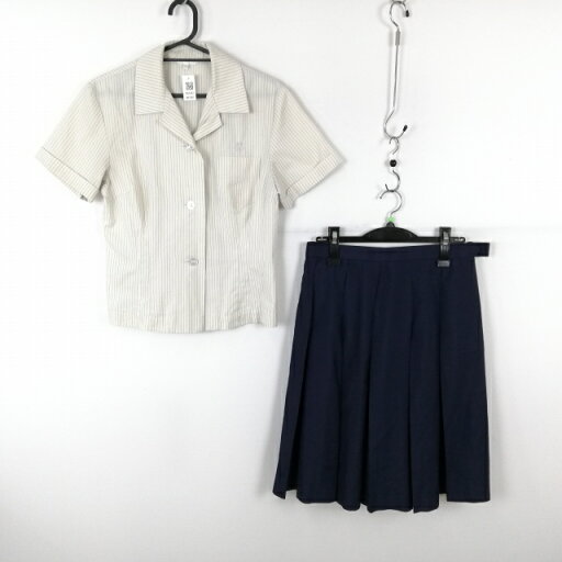 ブラウス スカート 上下2点セット L 夏物 女子 学生服 宮崎西高校 ストライプ(オフ白/グレー) 制服 中古 ランクC NA5881 ブラウス スカート 上下2点セット L 夏物 女子 学生服 宮崎西高校 ストライプ(オフ白/グレー) 制服 中古 ランクC NA5881