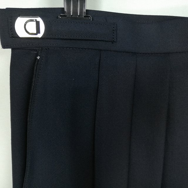スクールスカート 冬物 w63-丈60 紺 中学 高校 プリーツ 学生服 制服 女子 中古 HK7703