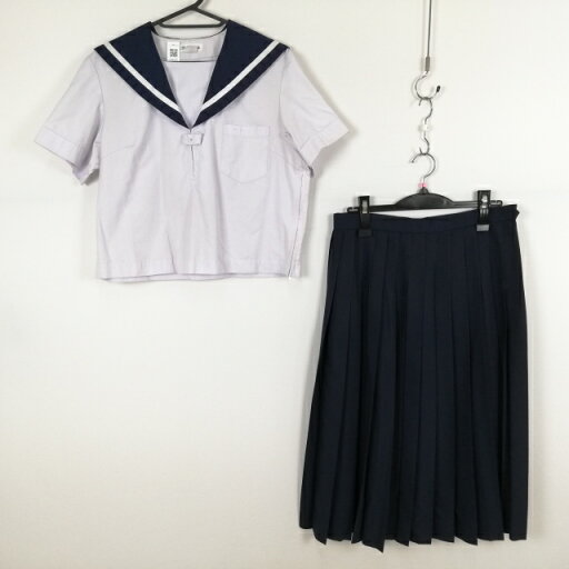 セーラー服 スカート 上下2点セット 大きいサイズ 富士ヨット 夏物 白1本線 女子 学生服 香川多度津中学 白 制服 中古 ランクC EY5572 セーラー服 スカート 上下2点セット 大きいサイズ 富士ヨット 夏物 白1本線 女子 学生服 香川多度津中学 白 制服 中古 ランクC EY5572