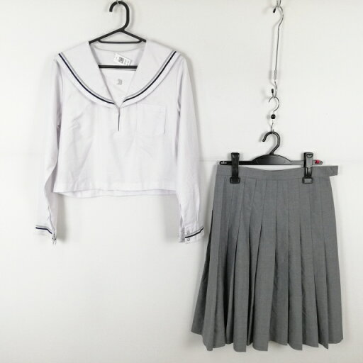 コスプレ セーラー服 スカート 上下2点セット L グレー青各1本線 女子 学生服 中学 高校 白 制服 中古 GM1787 コスプレ セーラー服 スカート 上下2点セット L グレー青各1本線 女子 学生服 中学 高校 白 制服 中古 GM1787