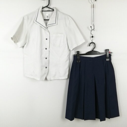 ブラウス スカート 上下2点セット L 富士ヨット 夏物 女子 学生服 宮崎南高校 白 制服 中古 ランクC EY0656 ブラウス スカート 上下2点セット L 富士ヨット 夏物 女子 学生服 宮崎南高校 白 制服 中古 ランクC EY0656