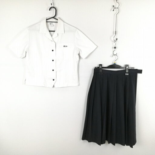 ブラウス スカート 上下2点セット L 大きいサイズ 夏物 女子 学生服 福岡高校 白 制服 中古 ランクC EY8157 ブラウス スカート 上下2点セット L 大きいサイズ 夏物 女子 学生服 福岡高校 白 制服 中古 ランクC EY8157