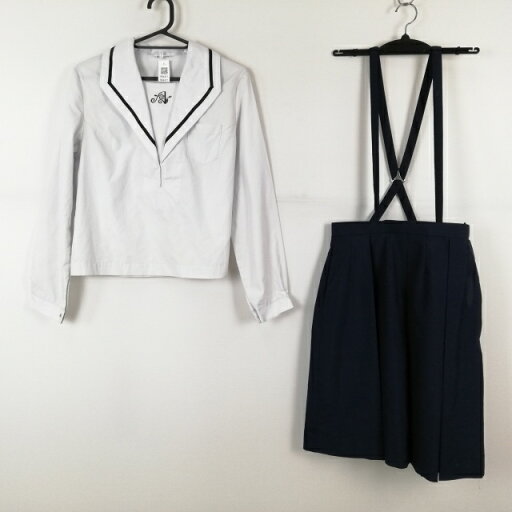 セーラー服 スカート 上下2点セット S 中間服 黒1本線 女子 学生服 岡山朝日高校 白 制服 中古 ランクC NA4417 セーラー服 スカート 上下2点セット S 中間服 黒1本線 女子 学生服 岡山朝日高校 白 制服 中古 ランクC NA4417