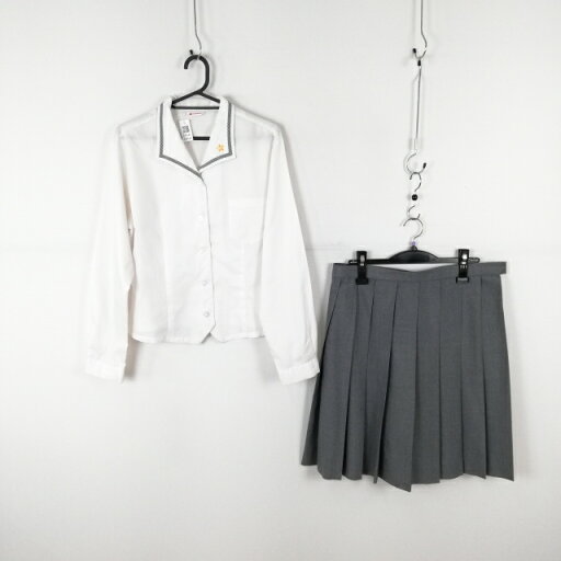 ブラウス スカート 上下2点セット 大きいサイズ カンコー 中間服 女子 学生服 中学 高校 白 制服 中古 ランクC EY8145 ブラウス スカート 上下2点セット 大きいサイズ カンコー 中間服 女子 学生服 中学 高校 白 制服 中古 ランクC EY8145