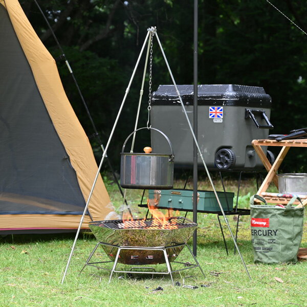 送料無料 焚き火台 ソロ アウトドア キャンプ コンパクト 軽量 焚火台 ファイアスタンド 折りたたみ 初心者 用品 道具 おすすめ ランキング 一式 セット 人気 鉄板 コンロ通販格安セール情報　楽天　通販