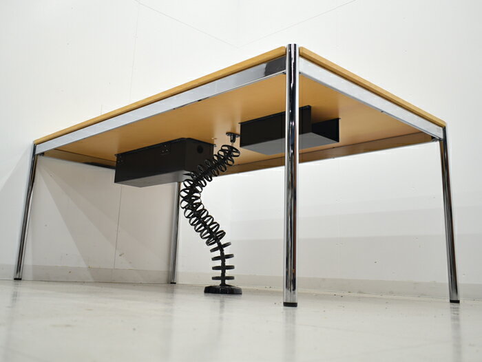 【中古】USM Haller ハラーテーブル 配線口 コード受 ケーブルガイド付 幅1750 2025051003【中古オフィス家具】 [3]