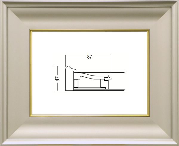 カタログ　パンフレット　リーフレット サイズ絵寸：約273X220mm用の額縁です。 材質木製 仕様本体・アクリル・吊金具・ケース付 商品説明・ご入金確認後、発送に平日で約2〜7日かかります。※壁面用取り付け金具は付属いたしません。必要な場合、こちらよりお選びお伝えください。(金具代別途申し受けます)・掲載写真はサンプル画像です。・売り切れごめん。その他・この額縁の他のサイズ・色等を見る・額縁を絞り込む ・規格外のサイズの額縁は「オーダーフレームを絞り込む」からお選びください 運送費（消費税・梱包費等込み）・全国一律950円 ※弊社契約宅配会社で発送する場合 ※一回の発送で納品先が一箇所の場合、何点でも950円です。 ※但し離島・沖縄の場合は別途送料が発生することがございますのでお問合せください。 ・ご注文の合計金額が3万円以上の時は送料無料（※一回の発送で納品先が一箇所の場合 ※除く離島・沖縄）サイズ ・絵寸約273X220mm用の額縁です。 材質 ・木製 仕様 ・本体 アクリル 吊金具 ケース付 商品説明 ・ご入金確認後、発送に平日で約2〜7日かかります。 ※壁面用取り付け金具は付属いたしません。 ・掲載写真はサンプル画像です。 ・売り切れごめん。