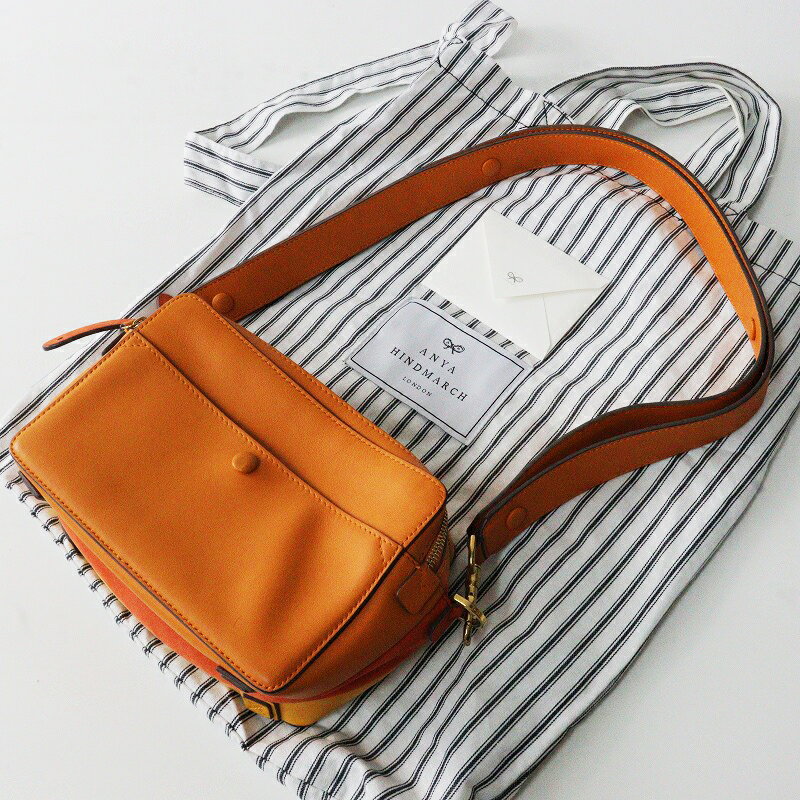 yԌ艿izAjnCh}[` ANYA HINDMARCH the stack cross body/CG[ IWn V_[obO U[ |[`y2400013731089zyÁz