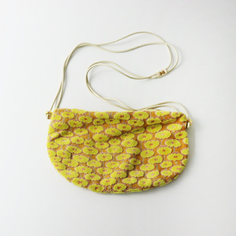 QTOVQRカバンかばん鞄