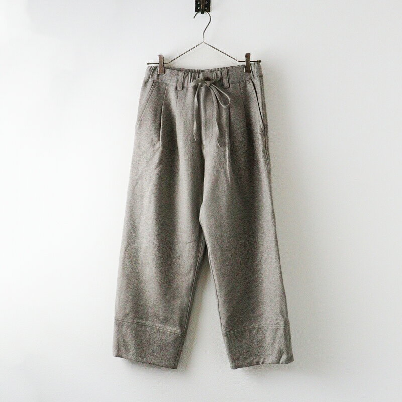 美品 北欧暮らしの道具店 KURASHI & Trips PUBLISHING きちんとしながら、リラックス ウエストゴムのウールパンツ S‖【2400014698190】【中古】
