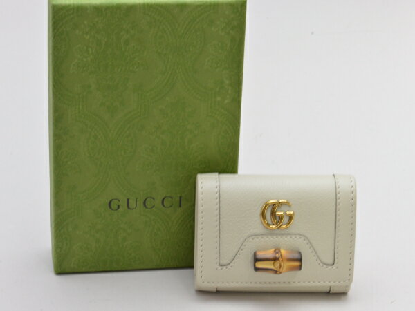 グッチ GUCCI バンブー 658636 レザー キーケース 6連 アイボリー レディース su_p e_u F-YA905【中古:美品】【ブランド買取販売トリヴァンドラム】241012