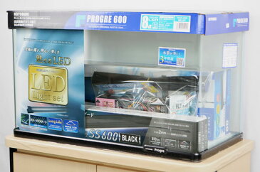 【送料無料】 コトブキ プログレ600 LEDライト付・熱帯魚飼育8点セット
