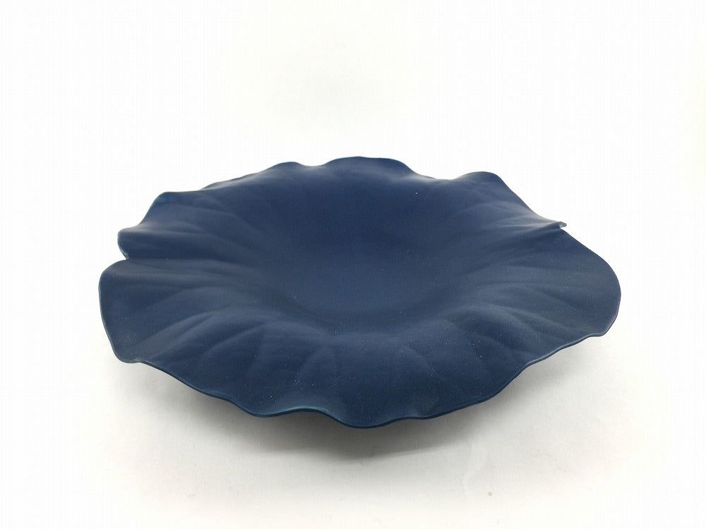 有田焼 李荘窯 青マット ロータスプレート25cm (強化磁器) 【25cm 中皿 大皿 変形皿 蓮の花型】