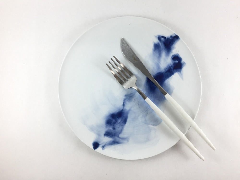 有田焼 吉右衛門窯 スムース24cmプレート 瑠璃水流【24cm 皿 中皿 丸皿 平皿】