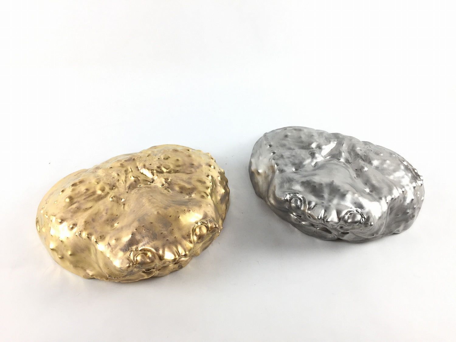 有田焼 原重製陶所 瑞峯窯 蟹甲羅小鉢(金彩/銀彩)【14cm 蟹 カニ かに 食器 皿 小鉢 リアルな蟹の甲羅の形をしています】【カニ皿.金彩/銀彩】