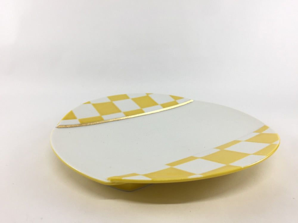【訳あり品】有田焼 黄パール市松リム満月皿 22cm【アウトレット】