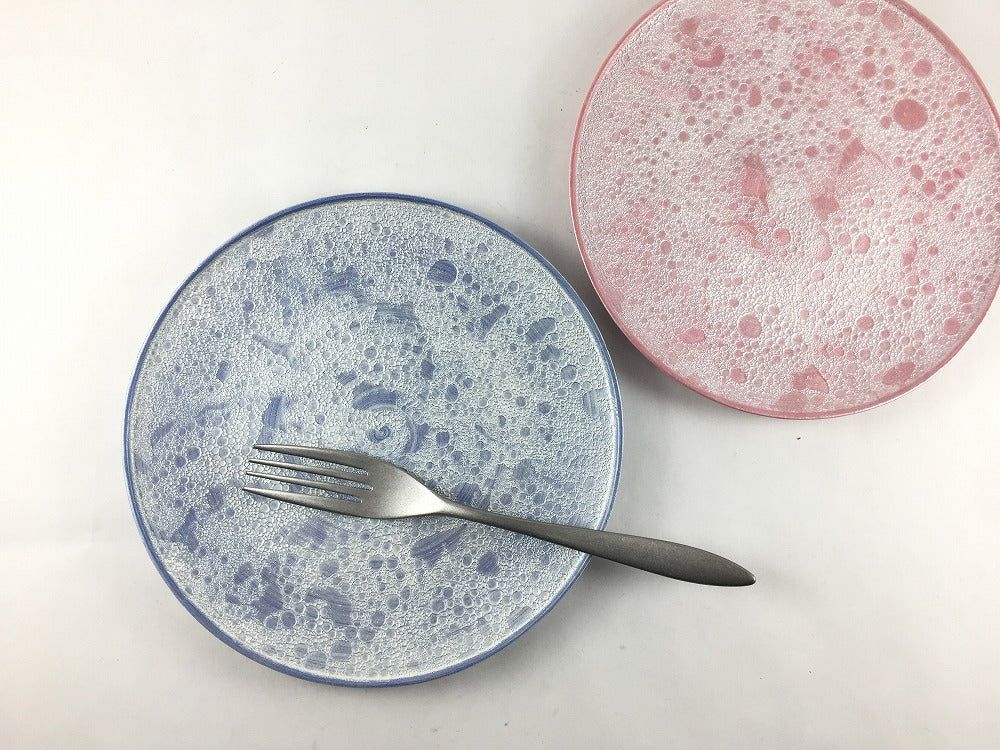 有田焼 吉右衛門窯 frame18cmプレート 白泡雲母銀(ブルー吹/赤吹)【18cm 丸皿 平皿 プレート 中皿 おしゃれ】