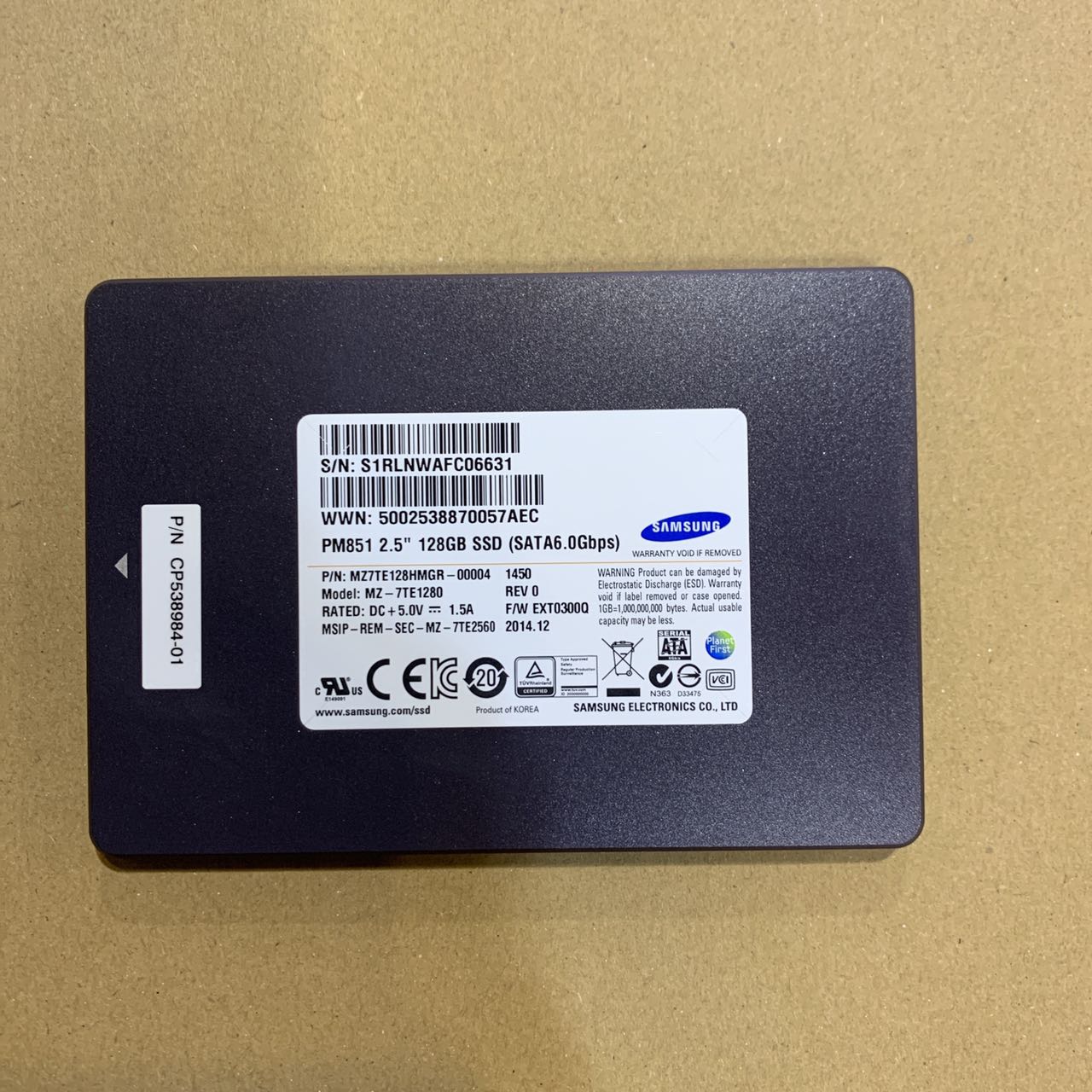 中古品 SAMSUNG SSD 2.5インチ 128GB 動作確認済 MZ-7TE1280 PM851 2.5 128GB SSD (SATA6.0Gbps)