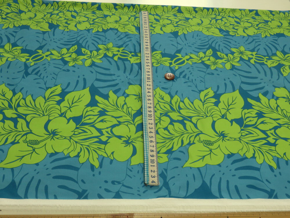 T/Cブロード ハワイアン 左右非対称柄 ターコイズ dou【メール便3m可】 生地 布地 ハワイアン フラダンス 衣装 ムームー アロハ ノーアイロン