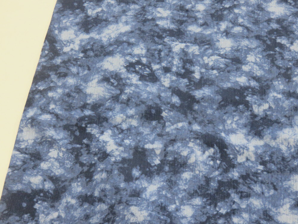 高島ちぢみ ぼかし柄 ネイビー 　【メール便2m可】 チヂミ クール 生地 布地 パジャマ シャツ 浴衣 ゆ..