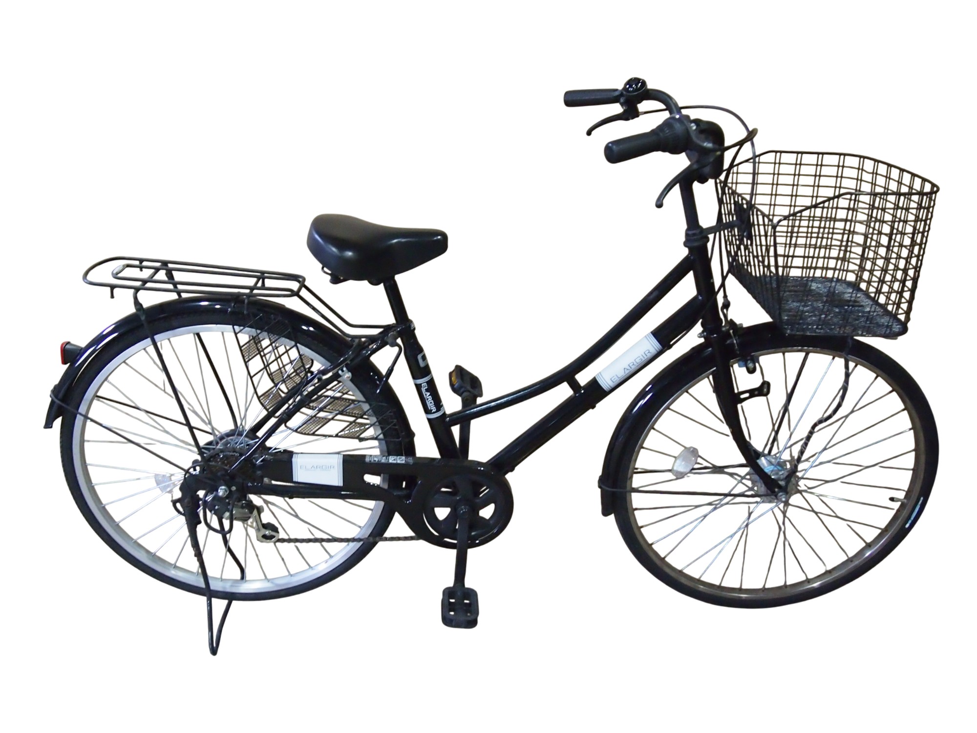 こちらの商品は中古自転車となります。 自転車整備士免許取得の技術者が整備しております。 走行や安全面には問題ありません。 ノークレームノーリターン商品となります為、写真以外にも損傷、汚れなどがある場合もございます。 中古自転車の特性をご理解いただきました上でご購入頂きますようお願い致します。 ※気になる点が御座いましたらご購入前に必ずお問い合わせください。 ご購入後、当店とダメージ具合の感覚の相違に関しましてはご対応致しかねます。 ご理解のある方のみご注文下さい。 【組立】100％完成車 【状態】全体的に傷、錆等のダメージ （画像でご確認下さい） ※沖縄、離島遠隔地へは配達は別途中継料がかかります。 ※中古自転車の特性上当店にて神奈川県警の防犯登録を行いお送りさせて頂きます。 基本的にご注文者様の情報を登録させて頂きますが、その他の登録情報ご希望の方は備考欄にご入力下さい。 ※自転車は出荷時に点検・調整済みですが、運送時の振動などにより調整に狂いが生じる場合があります。 　そのためブレーキについては購入後に再調整をお願いします。（これらの調整は製品保証の対象となりません） ※製品等の色は、ご使用なるモニターや、その設定によって若干の違いが発生する場合があります。