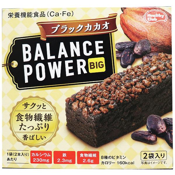 ※この商品は配送会社の都合により、北海道・沖縄・離島にはお届けできません。 ご注文が確認された場合、キャンセルさせて頂く可能性がございますのであらかじめご了承ください。人気のバランスパワーシリーズの厚焼きタイプの商品です。クッキークランチをトッピングし、さっくり焼き上げたブラックココア入りの大人のほろにが厚焼きクッキーです。●1袋(2本)あたりカルシウム230mg＆鉄2.3mg配合。●カルシウムは、骨や歯の形成に必要な栄養素です。●鉄は、赤血球を作るのに必要な栄養素です。【栄養機能食品(Ca・Fe)】【名称】焼き菓子(栄養機能食品)【原材料名】小麦粉(国内製造)、ショートニング、砂糖、準チョコレート、マーガリン、クッキークランチ、小麦全粒粉、澱粉、ココアパウダー、卵、麦芽糖、ヘーゼルナッツペースト、小麦ファイバー、カカオエキスパウダー、食塩／結晶セルロース、卵殻Ca、香料(乳由来)、乳化剤(大豆由来)、着色料(カラメル、カロチン)、ピロリン酸鉄、ナイアシン、パントテン酸Ca、V.B6、V.B2、V.A、葉酸、V.D、V.B12【栄養成分表示　2本(31.6g)当たり】エネルギー：160kcaLたんぱく質：1.8g脂質：9.3g炭水化物：18.6g　糖質：16.0g　食物繊維：2.6g食塩相当量：0.22gカルシウム：230mg鉄：2.3mgビタミンA：260μgビタミンB2：0.47mgビタミンB6：0.44mgビタミンB12：0.8μgビタミンD：1.9μg葉酸：80μgナイアシン：4.4mgパントテン酸：1.6mg【アレルギー物質】小麦、卵、乳、大豆【1日当たりの摂取目安量】・1日当り1袋(2本)を目安にお召し上がりください。【基準値に占める割合】1日当たりの摂取目安量に含まれる機能に関する表示を行っている栄養成分の量が栄養素等表示基準値(2015)(18歳以上、基準熱量2200kcaL)に占める割合・・・カルシウム33％、鉄33％【保存方法】直射日光、高温多湿を避けて保存してください。【注意】・この製品は落花生を含む製品と共通の設備で製造しています。・高温になるとチョコレートの油脂分が溶けだし、油脂分が白く固まることがあります。お召し上がりいただけますが、風味の点で劣ります。・表面のクッキークランチが白く見える場合がありますが、これは糖質が固まったものです。・開封後はお早めにお召し上がりください。・本品は、多量摂取により疾病が治癒したり、より健康が増進するものではありません。1日の摂取目安量を守ってください。・本品は特定保健用食品と異なり、消費者庁長官による個別審査を受けたものではありません。個装サイズ：107X100X23mm個装重量：約77g内容量：2袋(4本)※この商品は配送会社の都合により、北海道・沖縄・離島にはお届けできません。 ご注文が確認された場合、キャンセルさせて頂く可能性がございますのであらかじめご了承ください。