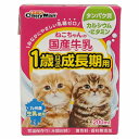 ●お腹にやさしい乳糖ゼロ！毎日の健康習慣！●・乳糖ゼロ、お腹にやさしい愛猫用の牛乳。1歳までの成長期用。ラクトフェリン配合。九州産生乳使用。国産。・おなかにやさしい乳糖ゼロ。製造過程で乳糖を完全分解。・九州産生乳をそのまま国内工場で製造。安心できるおいしさ。・着色料や香料は使用せず、生乳の旨さを最大限引き出している。・成長期にうれしいラクトフェリン配合。毎日飲める美味しい牛乳。タウリン配合。＜給与方法＞【1日の目安給与量】幼猫(離乳後から)：〜50ml・目安給与量を参考に1日1〜数回に分け、おやつとして与えてください。・冷えすぎている場合は、別容器に移し替えて適温に温めてください。・ご使用後はすぐに冷蔵庫に入れてください。・給与量は猫によって個体差が生じます。飲み残しや便の様子、健康状態をみて調節してください。・成分の分離、茶褐色に変色、たんぱく質が凝固する場合がありますが、いずれも品質には問題ありません。また、一度固まった牛乳は元には戻りません。そのまま与えてください。・器に飲み残した牛乳は、すぐに捨ててください。＜保管方法＞お買い上げ後は直射日光・高温多湿の場所を避けて保存してください。開封後は冷蔵し、賞味期限に関わらず早めに与えてください。＜諸注意＞・ぺットフードとしての用途をお守りください。・幼児や子供、ペットの触れない場所で保存してください。・記載表示を参考に、ペットが飲み過ぎないようにしてください。・子供がペットに与えるときは、安全のため、大人が立ち会ってください。・ペットが興奮したりしないよう、落ち着いた環境で与えてください。・ペットの体調が悪くなったときには、獣医師に相談してください・開封時は清潔なはさみをご使用ください。・個装サイズ：W65×H85×D40mm/重量215g【原材料】生乳、乳たん白濃縮物、植物油脂、乳化剤、タウリン、乳糖分解酵素、酸化防止剤(亜硫酸塩)、ラクトフェリン濃縮物、ミネラル類(鉄)【保証成分】粗たん白質3.0％以上、粗脂肪3.5％以上、粗繊維1.0％以下、粗灰分2.0％以下、水分92.0％以下【エネルギー】60kcal/100g【賞味期限】12ヶ月【原産国】日本