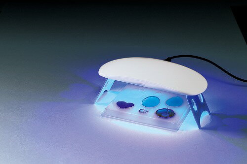 【3個セット】 アーテック ArTec UV-LEDハンディライト ( レジン用 ) 手作り 自由工作 課題 クラフト 図工 宿題 学校教材 素材 ライト ガールズ 学校用品 学習 ハンディ おもちゃ 冬休み ハンドクラフト ホビー アクセサリー作り 高品質