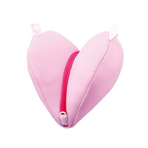 ▼まとめ買いがおすすめ！ 2個セット（爆安） 3個セット（限定） 5個セット（人気） 10個セット（限定） ●特徴1:ブラジャーを洗濯機で手洗いのように洗える●特徴2:ハート型のポケットが左右のカップを包む●特徴3:こすれやねじれを抑え、型崩れを防ぐ●特徴4:糸クズの侵入を抑え、衝撃を吸収する「マシュマロメッシュ」●特徴5:YKK製ファスナー使用●サイズ(約) 横20cm×縦20cm×厚3cm●重量(約) 40g●商品特徴●おしゃれ着やランジェリーをまるで手洗いのように洗濯機で洗える洗濯ネットの新シリーズ●ブラジャーを洗濯機でも上手に洗える洗濯ネットです。●糸クズの侵入をおさえながら、洗濯時の衝撃を吸収するダイヤオリジナルの立体メッシュ生地「マシュマロメッシュ」を使用。●カップを裏返したり、畳んだりせずに形を保って洗えます。●ハート型のポケットが左右のカップを各々に包み込み、洗濯・脱水中に発生するこすれやねじれをおさえます。●YKK製ファスナーを使用しています。・色：ピンク・サイズ：横約20×縦約20×厚3cm・メーカー：ダイヤ・商品重量：0.04 キログラム・梱包サイズ：26.2 x 16.6 x 3.4 cm; 40 g・梱包重量：0.06 キログラム・ブランド発祥地：日本・製造国/地域：中国 【検索用キーワード】 洗濯ネット 大物用 サボるん ブラジャー 下着 手洗い おしゃれ かわいい ランドリーグッズ ランドリー用品 便利グッズ 洗濯 洗濯グッズ 洗濯用品 おすすめ ピンク ブラジャーネット ランドリーネット 可愛い 40g▼まとめ買いがおすすめ！ 2個セット（人気） 3個セット（限定） 5個セット（特売） 10個セット（人気）