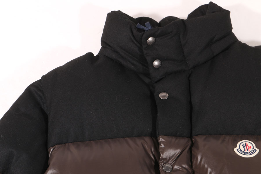 MONCLER モンクレール ダウンジャケット AVEILLAN メンズ 秋冬 ボーダー ウール アウター トップス 並行輸入品 ラッピング無料 送料無料 31662