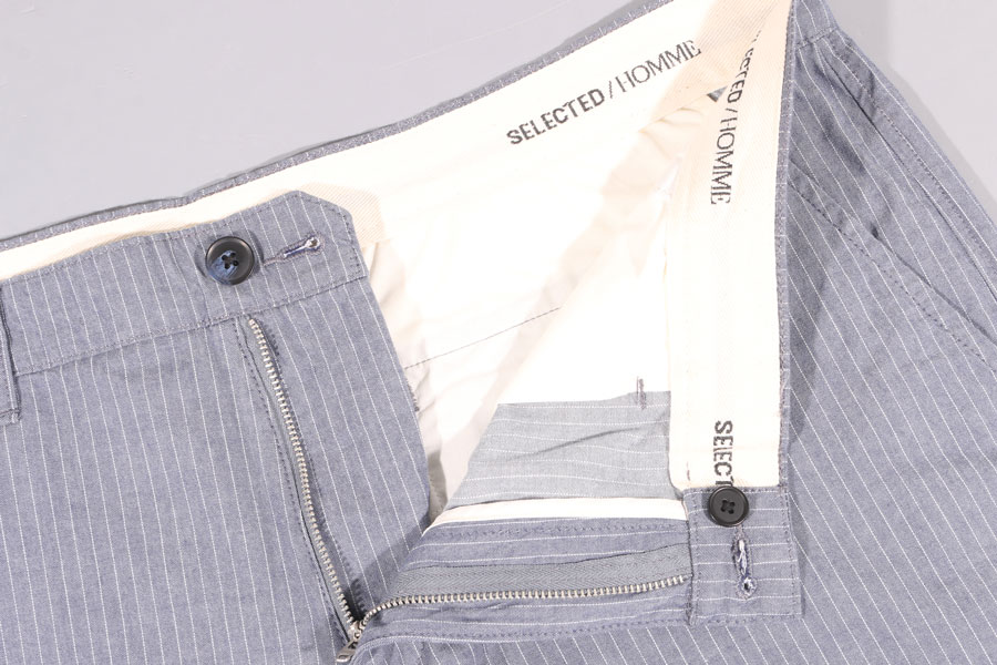 【XXL】 SELECTED HOMME セレクティッド　オム ハーフパンツ 16083590 4XLサイズ相当 春夏 グレー 灰色 ストライプ コットン ズボン 大きいサイズ 並行輸入品 ラッピング無料 送料無料 S32235
