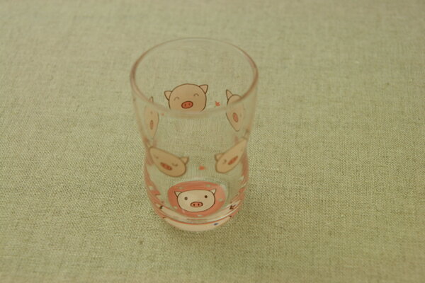 コブタ ガラスグラスM 185ml 日本製・口部強化で小さなベビー・お子様にも安心なかわいいガラス食器 　こぶた