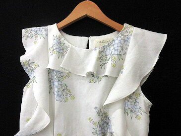 クチュールバイロジータ couture BY ROJITA カットソー ノースリーブ 花柄 F 白 黄 0920 レディース 【中古】【ベクトル 古着】 170920 ブランド古着ベクトルプレミアム店