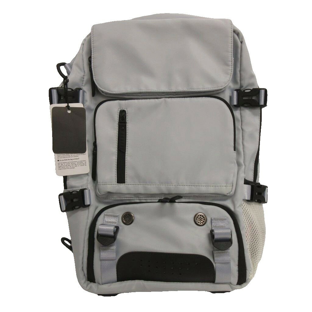 【中古】ノーブランド 多機能 ビジネスバッグ リュックサック グレー ■GY99 メンズ 【ベクトル 古着】 260731実寸サイズヨコ：46cm　タテ：30cm　マチ：16cm　　色グレー仕様USBポート付き 状態未使用品です。 ※未使用品・新品同様の商品ではございますが、一度は一般の方の手に渡り、個人で保管されていた商品です。また、保管・陳列時の薄いスレなど微細な状態変化が見られる場合がございます。ご理解の上ご購入ください。商品のお問い合わせの回答を休止しております。＊各商品ページの商品詳細等をご確認の上ご購入ください。【中古】ノーブランド 多機能 ビジネスバッグ リュックサック グレー ■GY99 メンズ 【ベクトル 古着】 260731状態ランク　”S”詳細については、下記および「状態ランクについて」ページをご覧ください。未使用・新品の商品ほぼ新品同様の商品使用感が少なく、かなり状態の良い商品使用感はあるが、傷や汚れの少ない商品使用感の他、傷や汚れが見られる商品かなり大きな傷みがある難あり商品※S〜CランクはUSED品となりますので、使用感をご理解の上でご入札下さい。状態ランクについてinformation実寸サイズヨコ：46cm　タテ：30cm　マチ：16cm　　色グレー仕様USBポート付き 状態未使用品です。 ※未使用品・新品同様の商品ではございますが、一度は一般の方の手に渡り、個人で保管されていた商品です。また、保管・陳列時の薄いスレなど微細な状態変化が見られる場合がございます。ご理解の上ご購入ください。商品のお問い合わせの回答を休止しております。＊各商品ページの商品詳細等をご確認の上ご購入ください。本商品は一点物です他サイトや店舗にて販売している商品です。多少のお時間差にて欠品になることもございます。予めご了承頂ますようお願い致します。ベクトル・サイズガイドはこちらこの商品と同じブランドの商品を見る